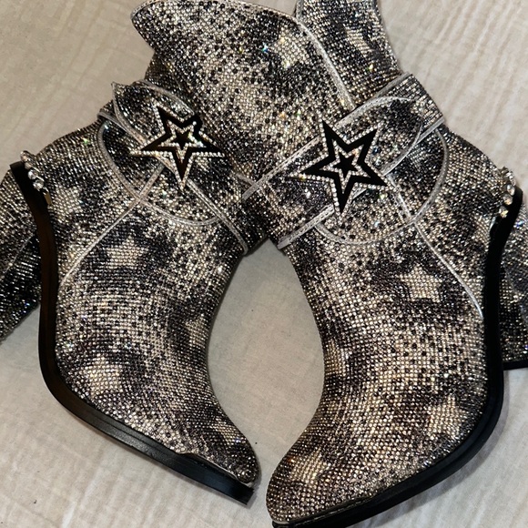 New Dolls Kill Sheriff Shine Cowboy Boots - Starry Silver - Picture 11 of 11